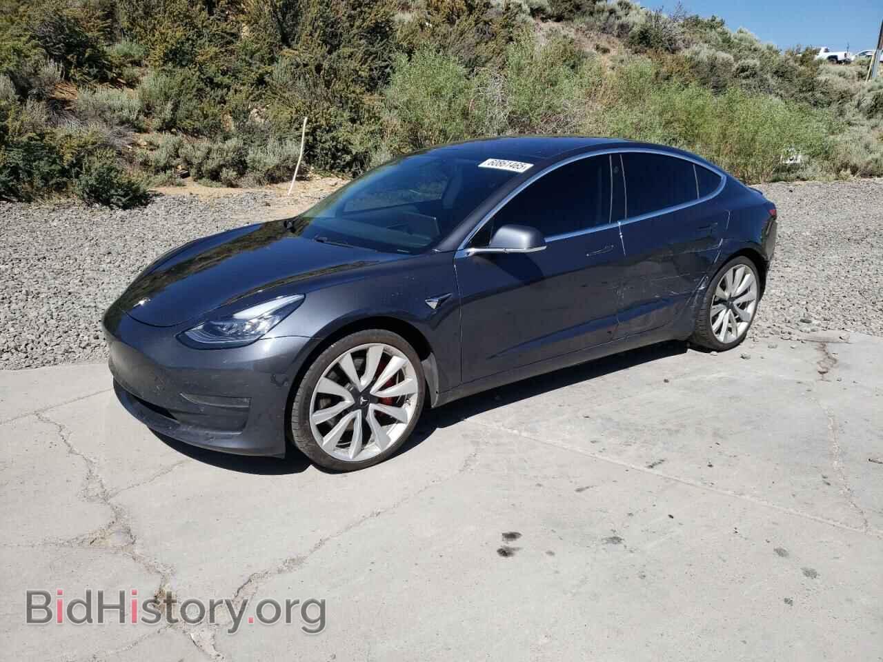 Photo 5YJ3E1EB1JF083018 - TESLA MODEL 3 2018