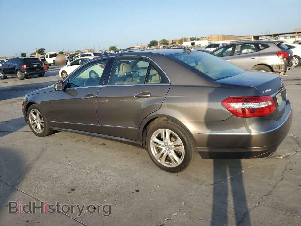 2011 MERCEDES-BENZ E-CLASS - VIN: WDDHF8HB4BA324254 - Фото 2