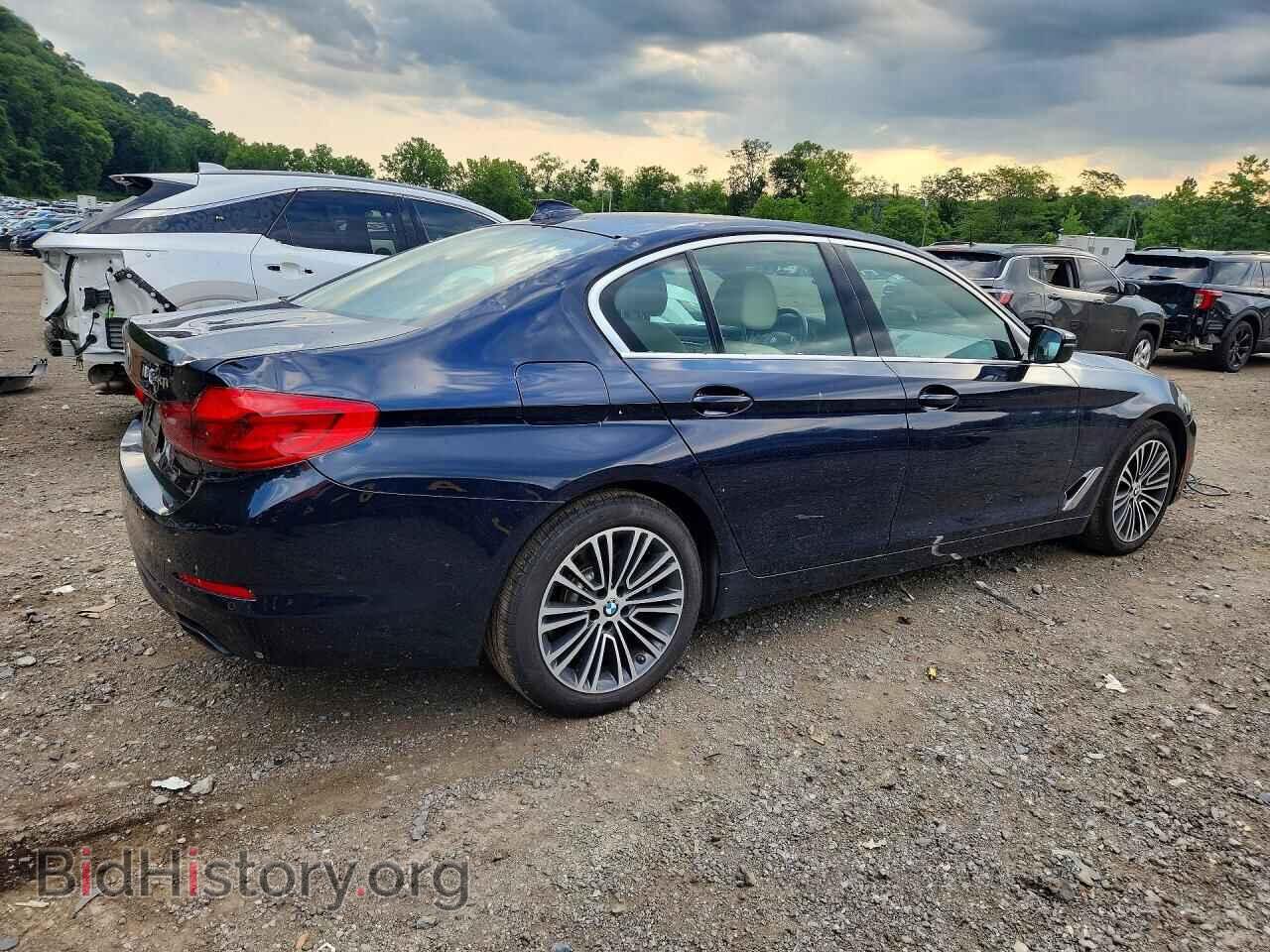 2019 BMW 5 SERIES - VIN: WBAJE7C52KWW38141 - Фото 3