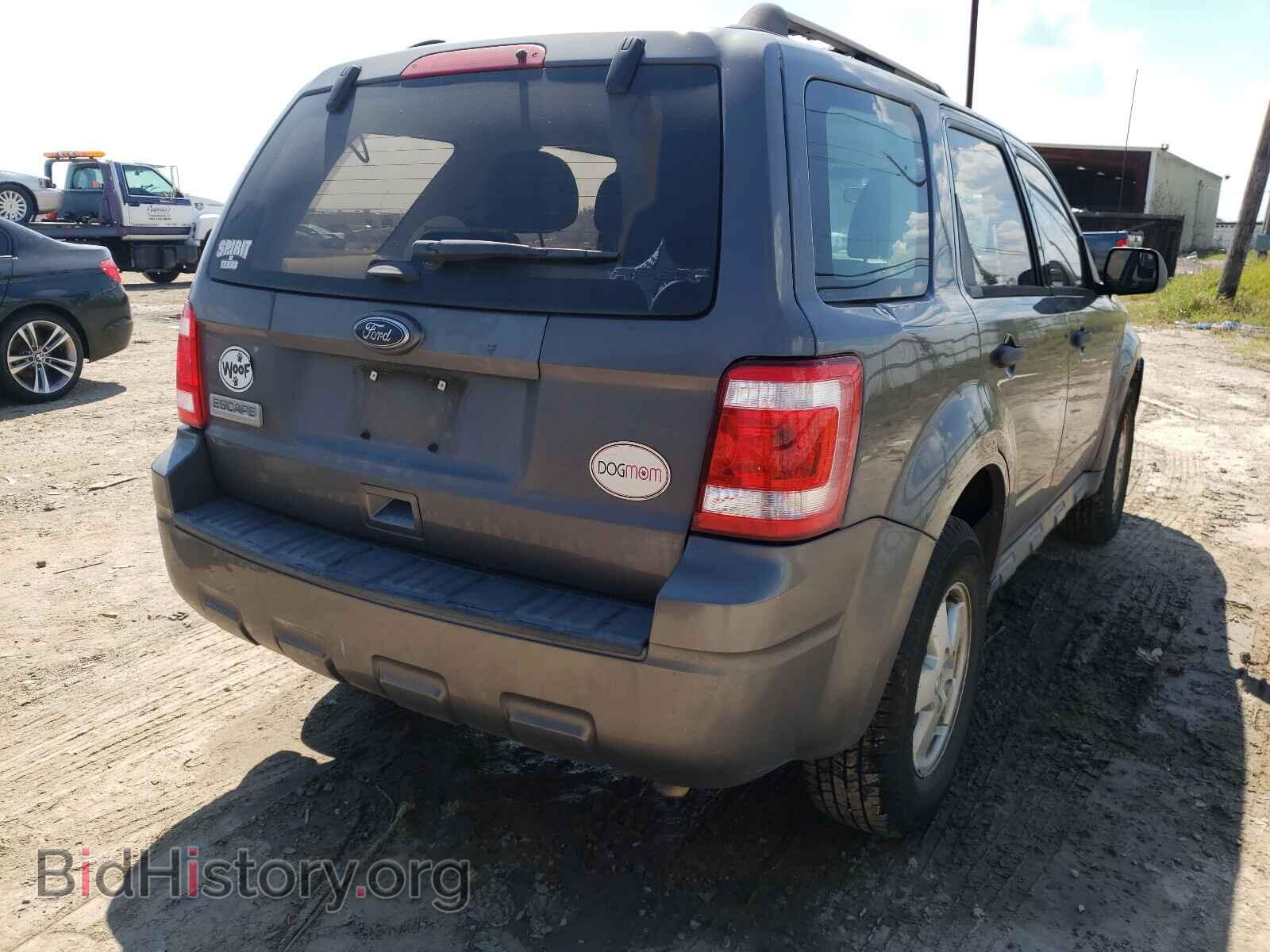 2011 FORD ESCAPE - VIN: 1FMCU0C75BKB23628 - Фото 4