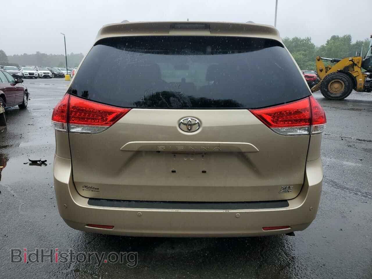 2011 TOYOTA All Models - VIN: 5TDDK3DC5BS007821 - Фото 6