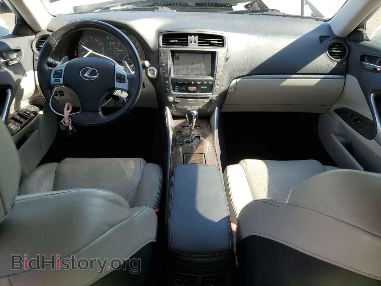 2011 LEXUS IS - VIN: JTHBF5C24B5133060 - Фото 8
