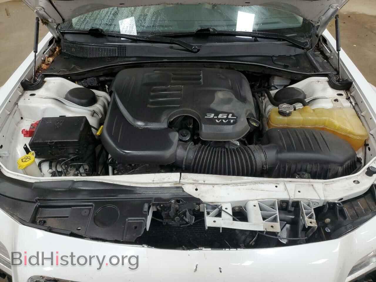 2013 CHRYSLER 300 - VIN: 2C3CCARG5DH533476 - Фото 11