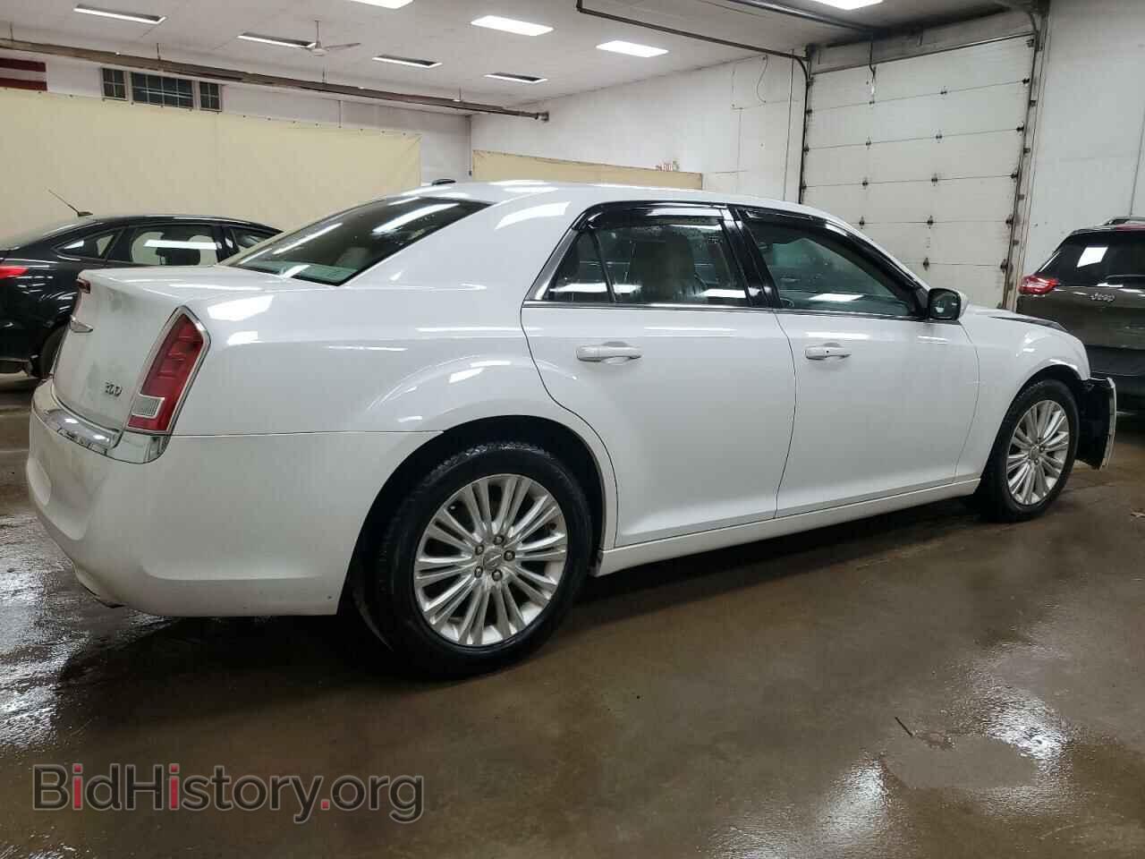 2013 CHRYSLER 300 - VIN: 2C3CCARG5DH533476 - Фото 3