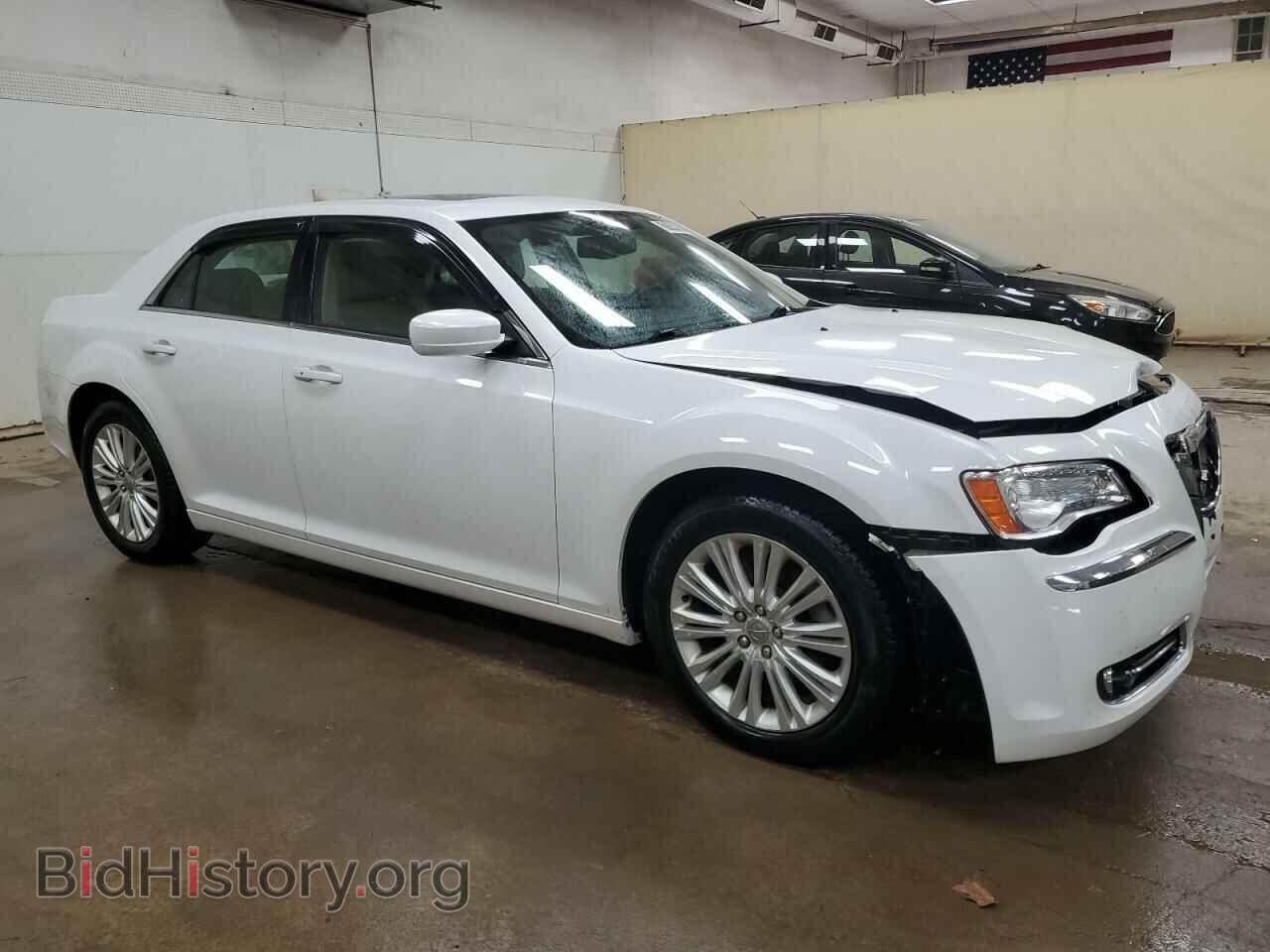 2013 CHRYSLER 300 - VIN: 2C3CCARG5DH533476 - Фото 4
