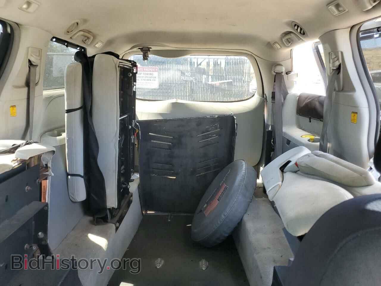 2011 TOYOTA All Models - VIN: 5TDKK3DC6BS125464 - Фото 10