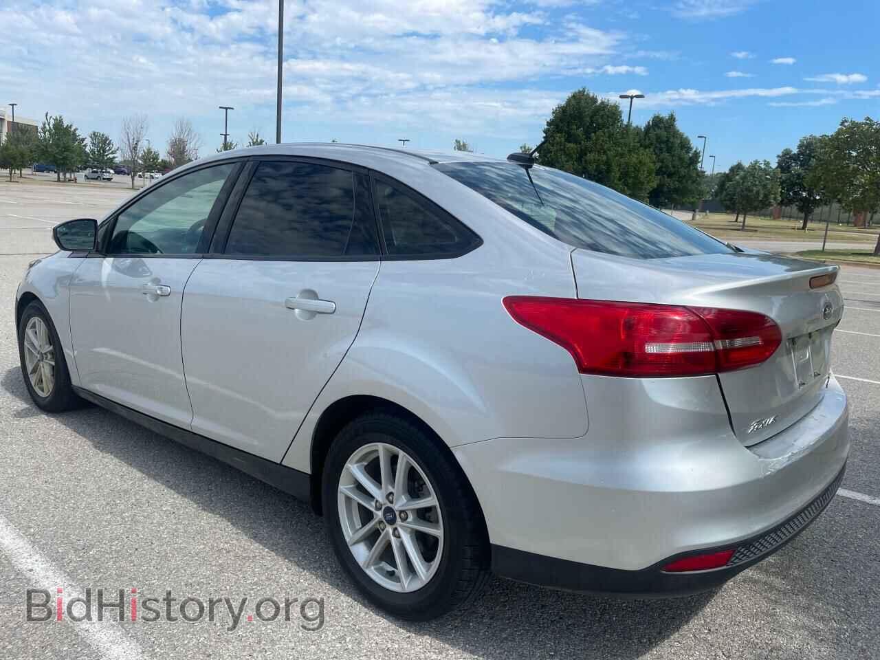 2017 FORD FOCUS - VIN: 1FADP3FE0HL264174 - Фото 3
