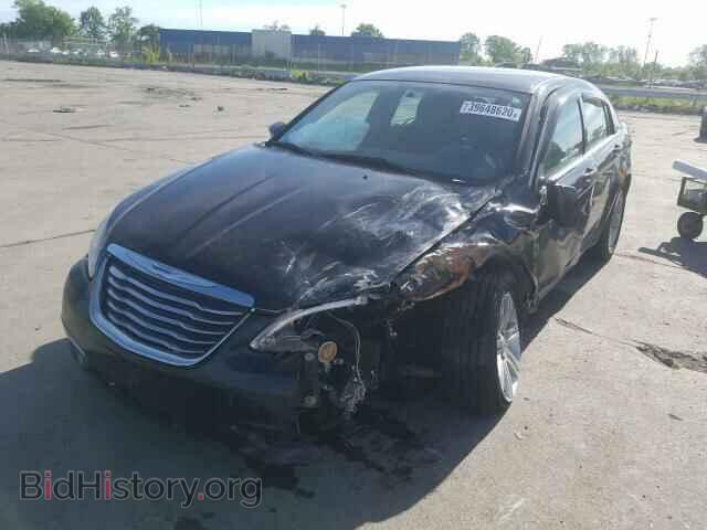 2011 CHRYSLER 200 - VIN: 1C3BC1FB9BN618863 - Фото 2
