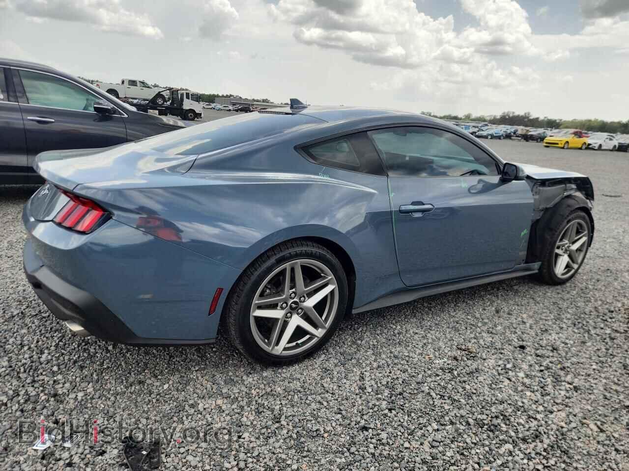 2024 FORD MUSTANG - VIN: 1FA6P8TH3R5111590 - Photo 3