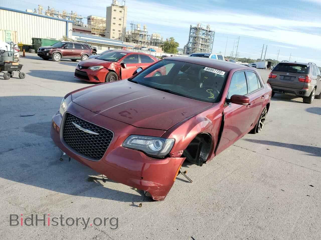 2019 CHRYSLER 300 - VIN: 2C3CCABG7KH591791 - Фото 2