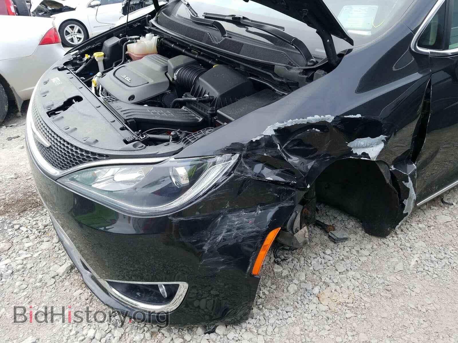 2017 CHRYSLER PACIFICA - VIN: 2C4RC1BG8HR820990 - Фото 9
