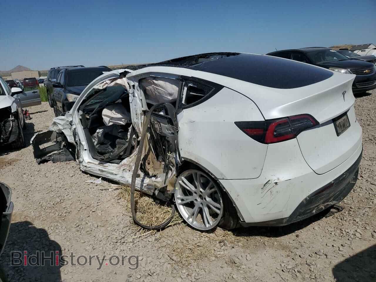 2020 TESLA MODEL Y - VIN: 5YJYGDEEXLF016688 - Photo 2