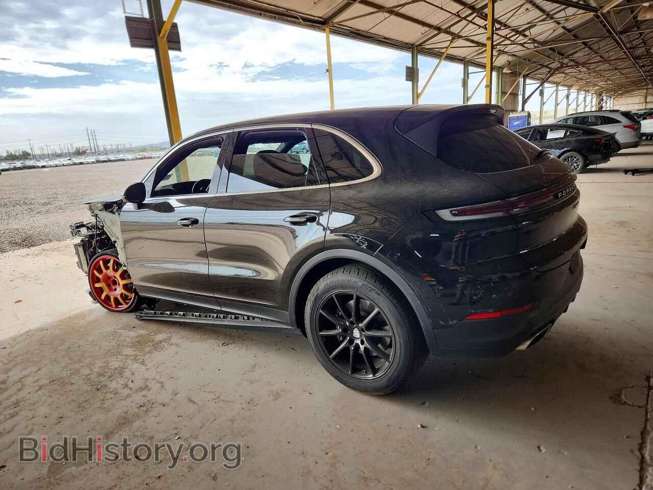 2024 PORSCHE CAYENNE - VIN: WP1AA2AY6RDA10196 - Photo 2
