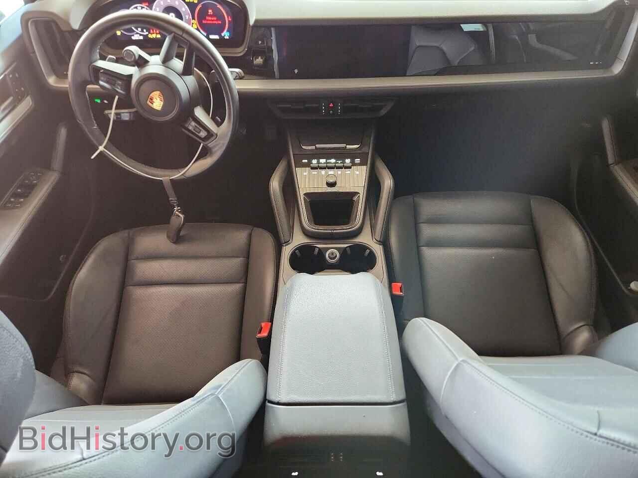 2024 PORSCHE CAYENNE - VIN: WP1AA2AY6RDA10196 - Photo 8