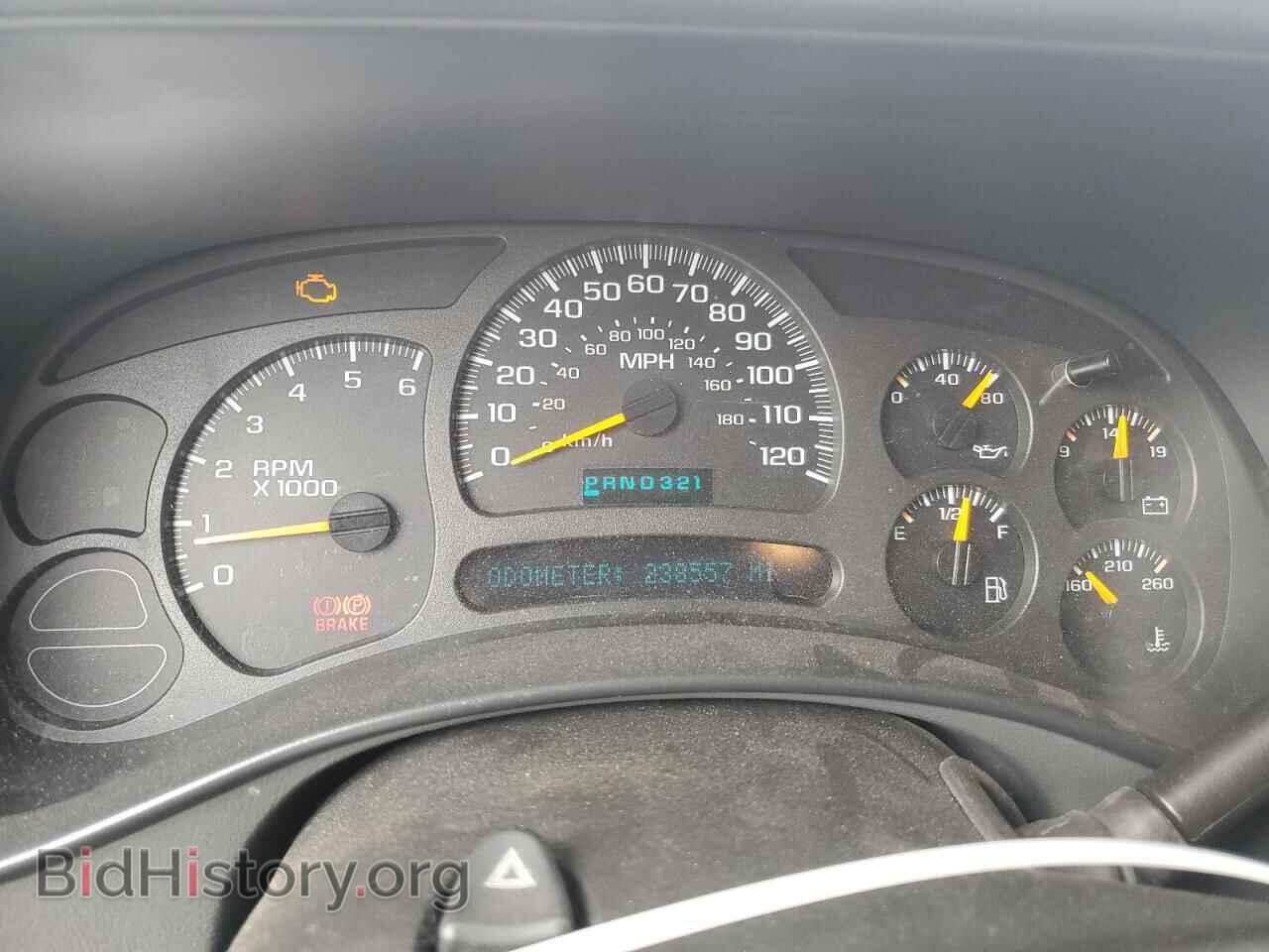 2005 GMC SIERRA - VIN: 2GTEK13T951217974 - Фото 9