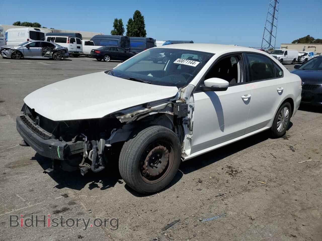 Photo 1VWAT7A33EC050441 - VOLKSWAGEN PASSAT 2014