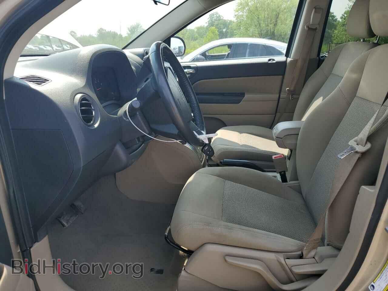 2010 JEEP COMPASS - VIN: 1J4NT4FB4AD521658 - Фото 7