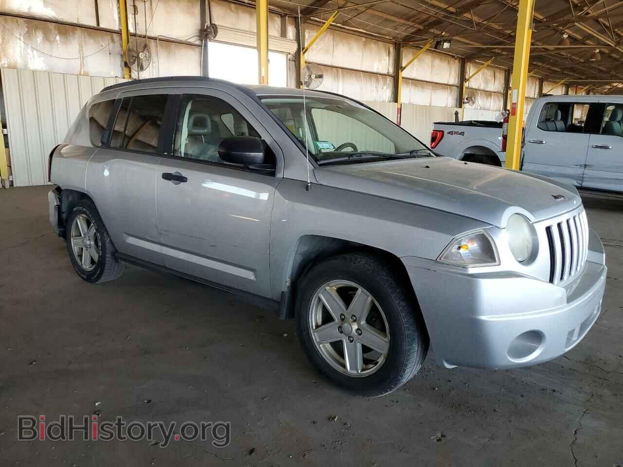 2007 JEEP COMPASS - VIN: 1J8FF47WX7D170842 - Фото 4