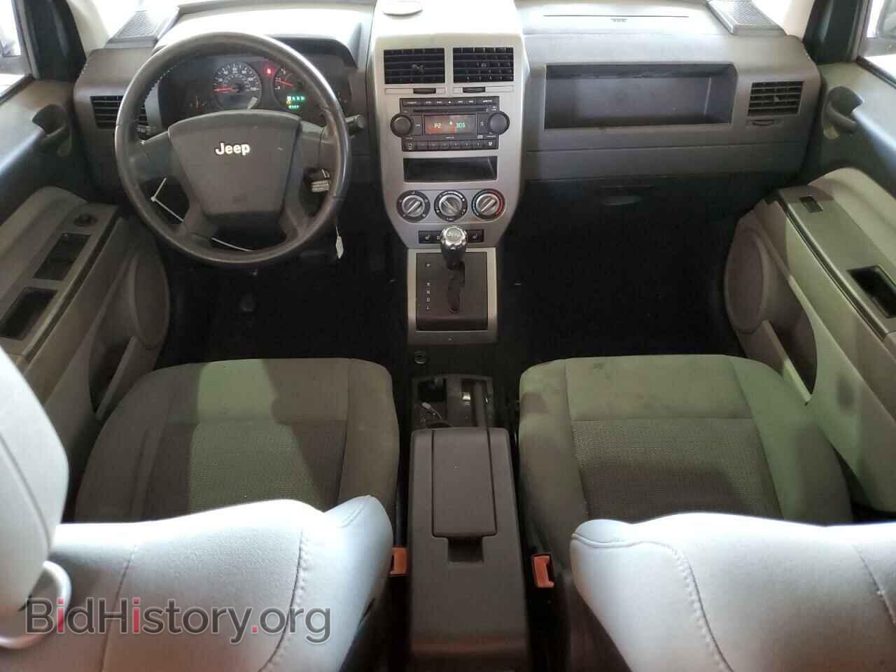 2007 JEEP COMPASS - VIN: 1J8FF47WX7D170842 - Фото 8