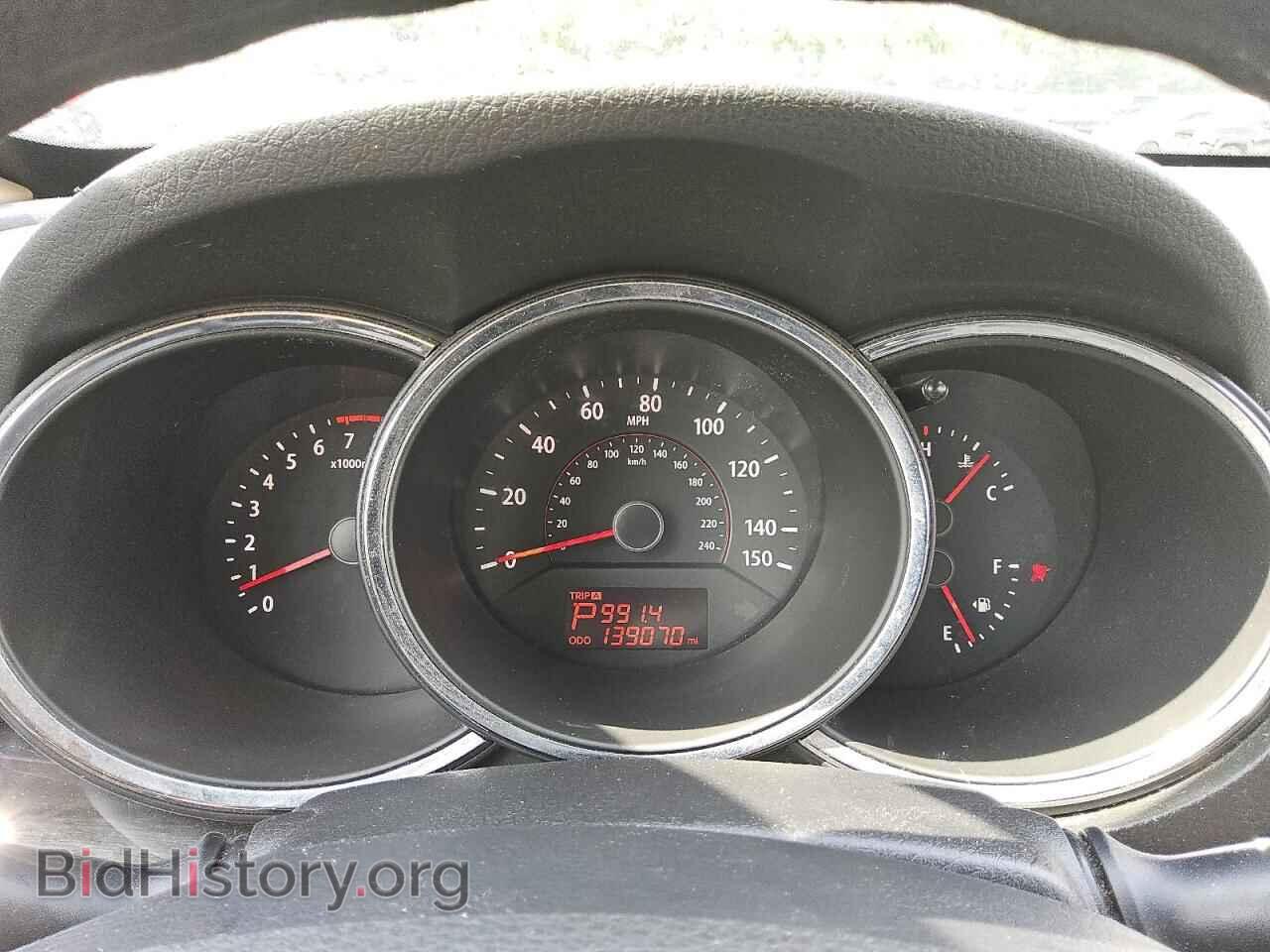 2011 KIA SORENTO - VIN: 5XYKTDA25BG073059 - Фото 9