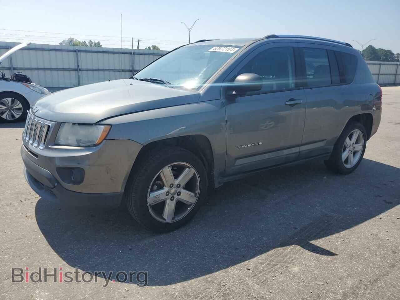 Photo 1J4NT5FB5BD224857 - JEEP COMPASS 2011