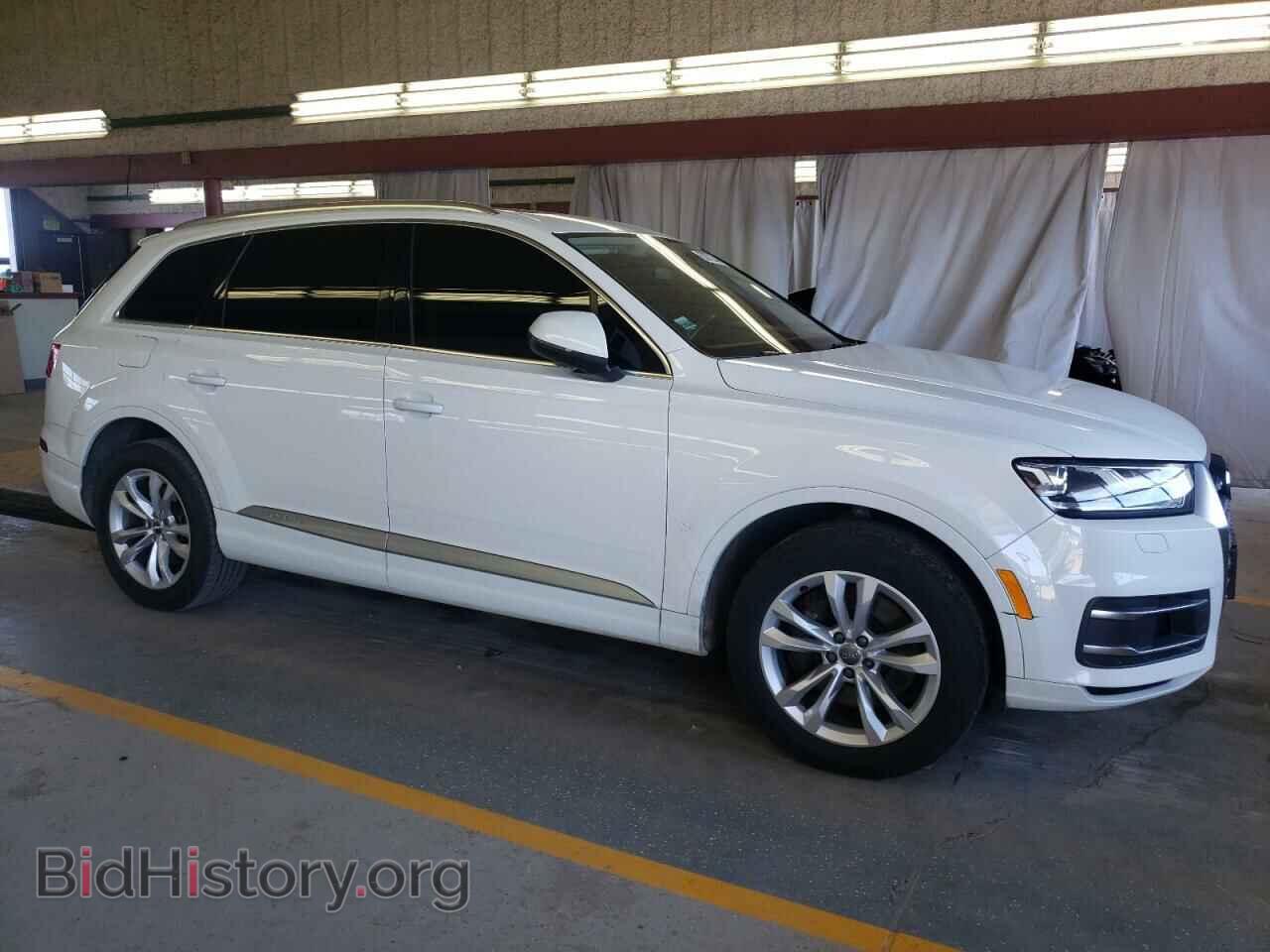 2018 AUDI Q7 - VIN: WA1LAAF73JD018677 - Фото 4