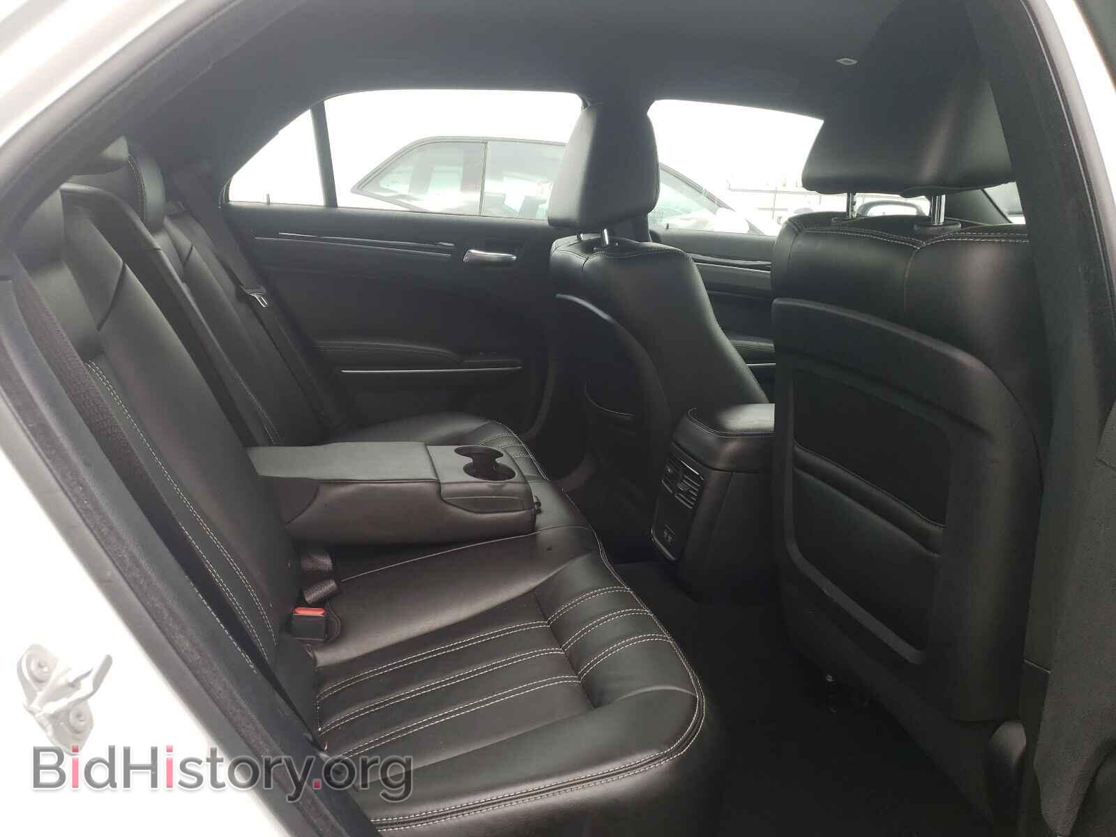 2021 CHRYSLER 300 - VIN: 2C3CCABG7MH545879 - Фото 6