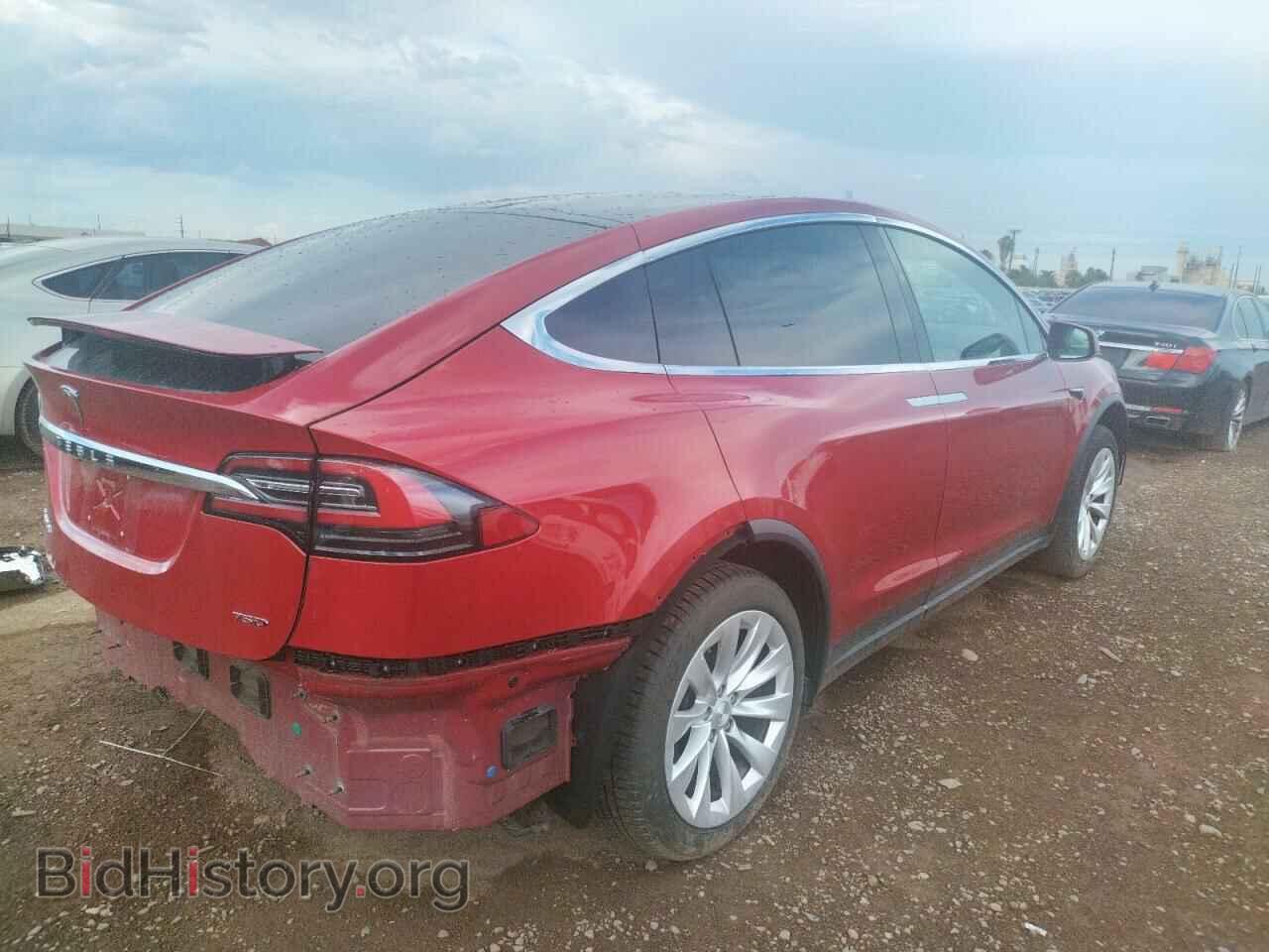 2018 TESLA MODEL X - VIN: 5YJXCDE2XJF141555 - Фото 4