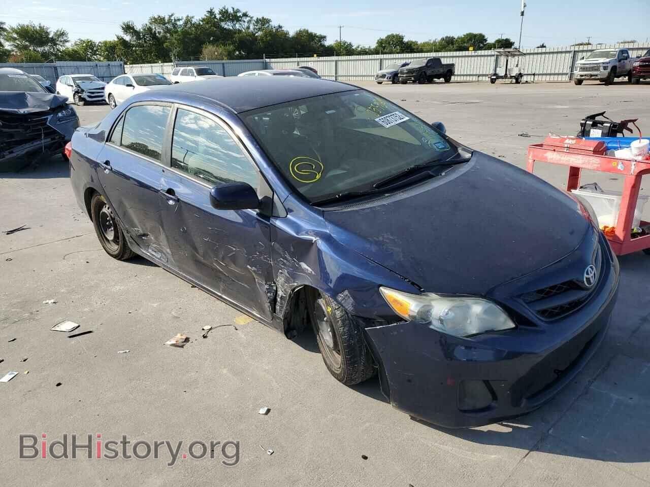 Photo 5YFBU4EE8CP055069 - TOYOTA COROLLA 2012