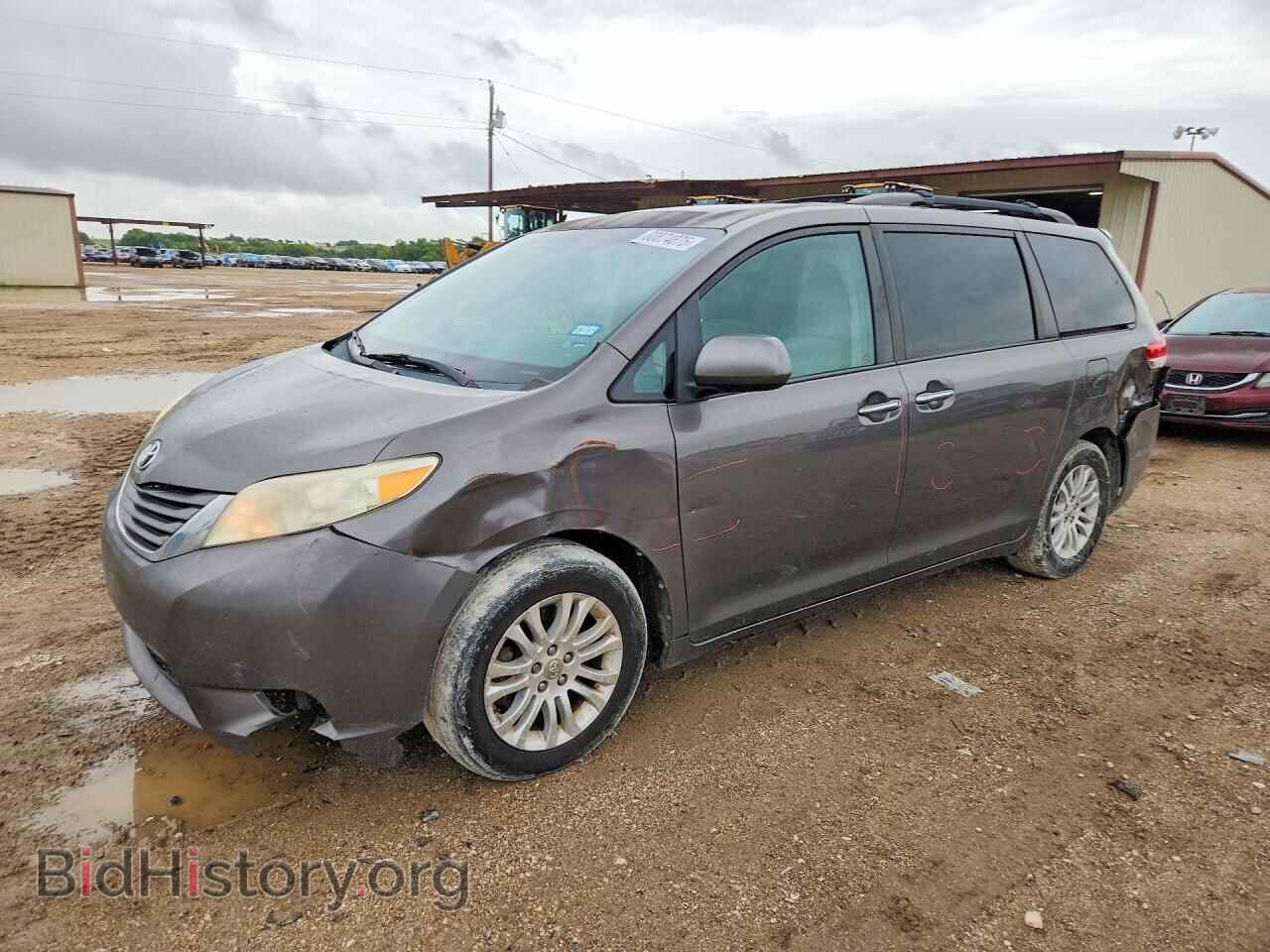 Фотография 5TDYK3DC9CS201092 - TOYOTA SIENNA 2012