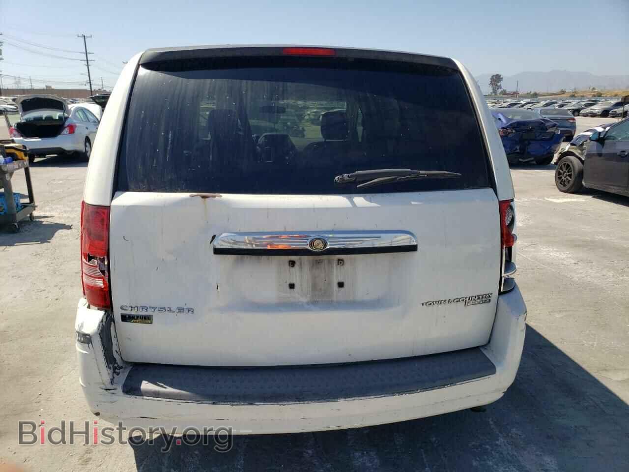 2009 CHRYSLER MINIVAN - VIN: 2A8HR44E39R570043 - Фото 6