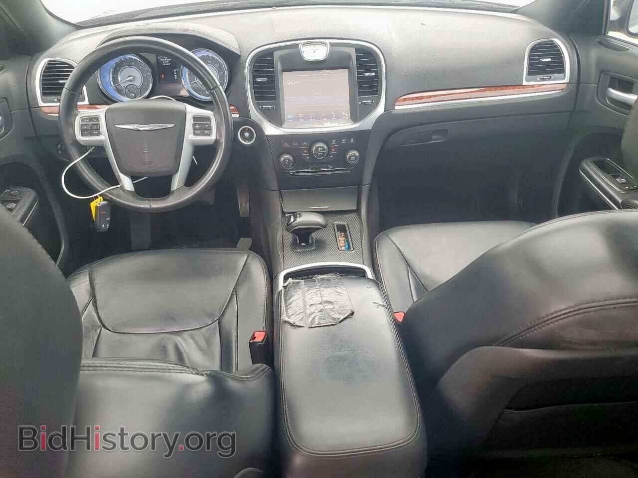 2014 CHRYSLER 300 - VIN: 2C3CCAAG2EH200942 - Фото 8