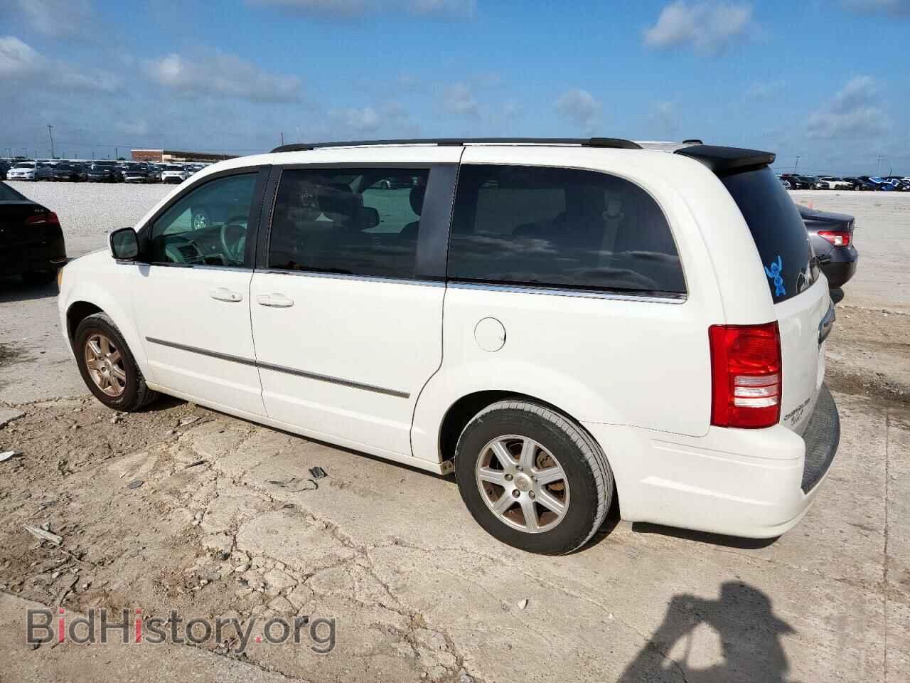 2010 CHRYSLER MINIVAN - VIN: 2A4RR5D10AR183110 - Фото 2