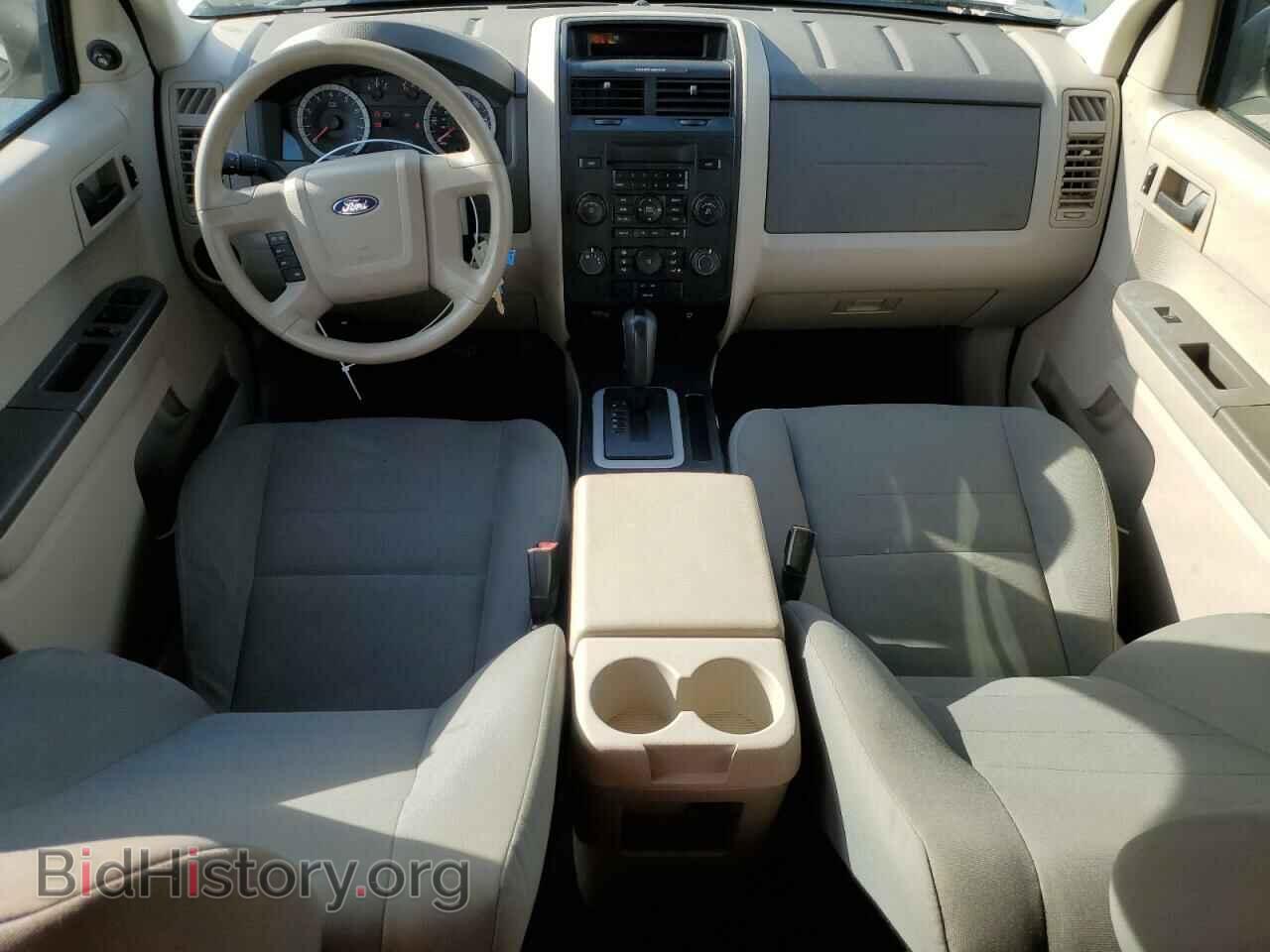 2010 FORD ESCAPE - VIN: 1FMCU9C71AKD34716 - Фото 8
