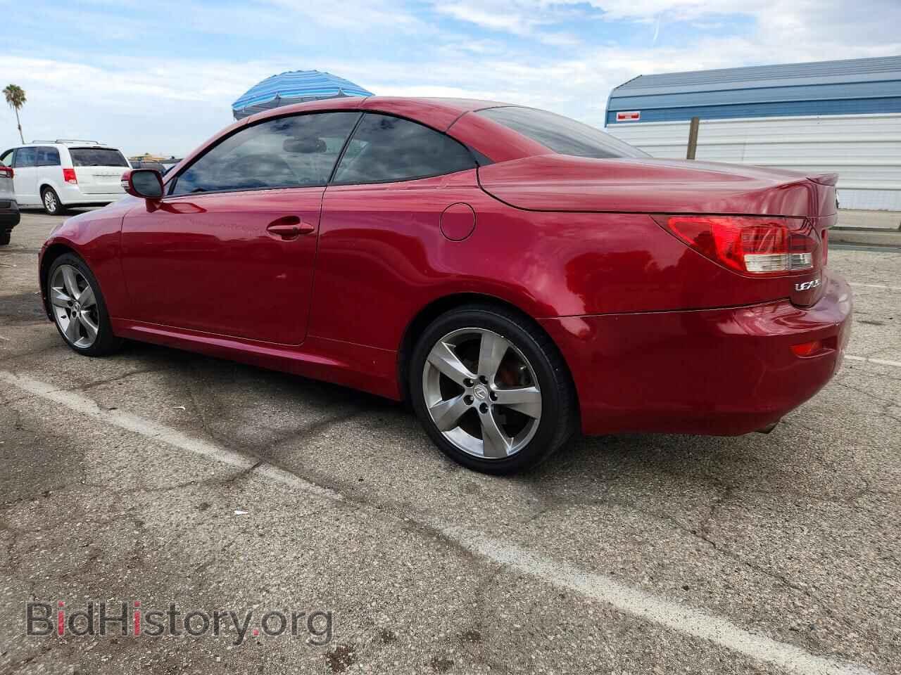 2010 LEXUS IS - VIN: JTHFF2C25A2514495 - Photo 2