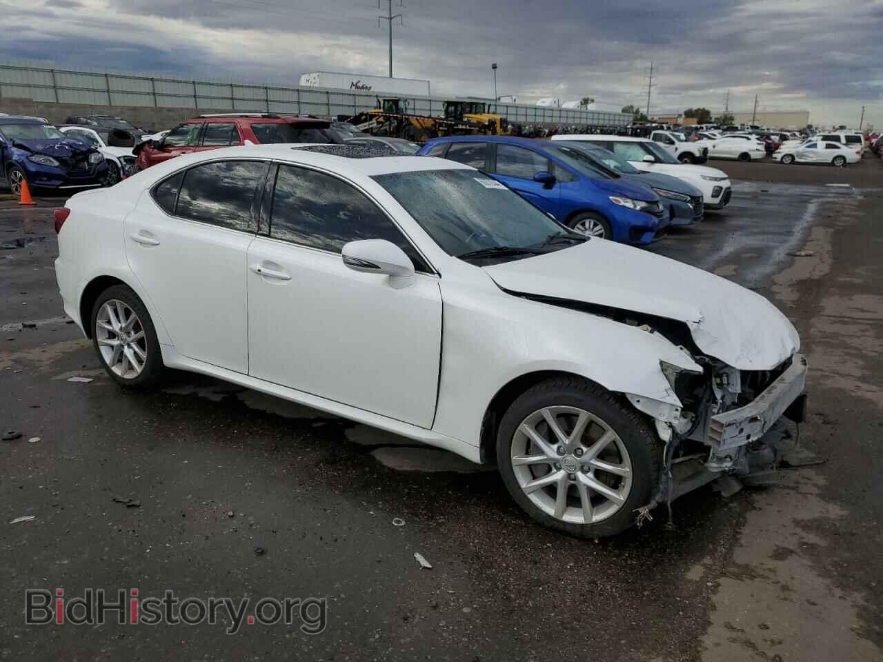 2012 LEXUS IS - VIN: JTHCE5C21C5002631 - Фото 4