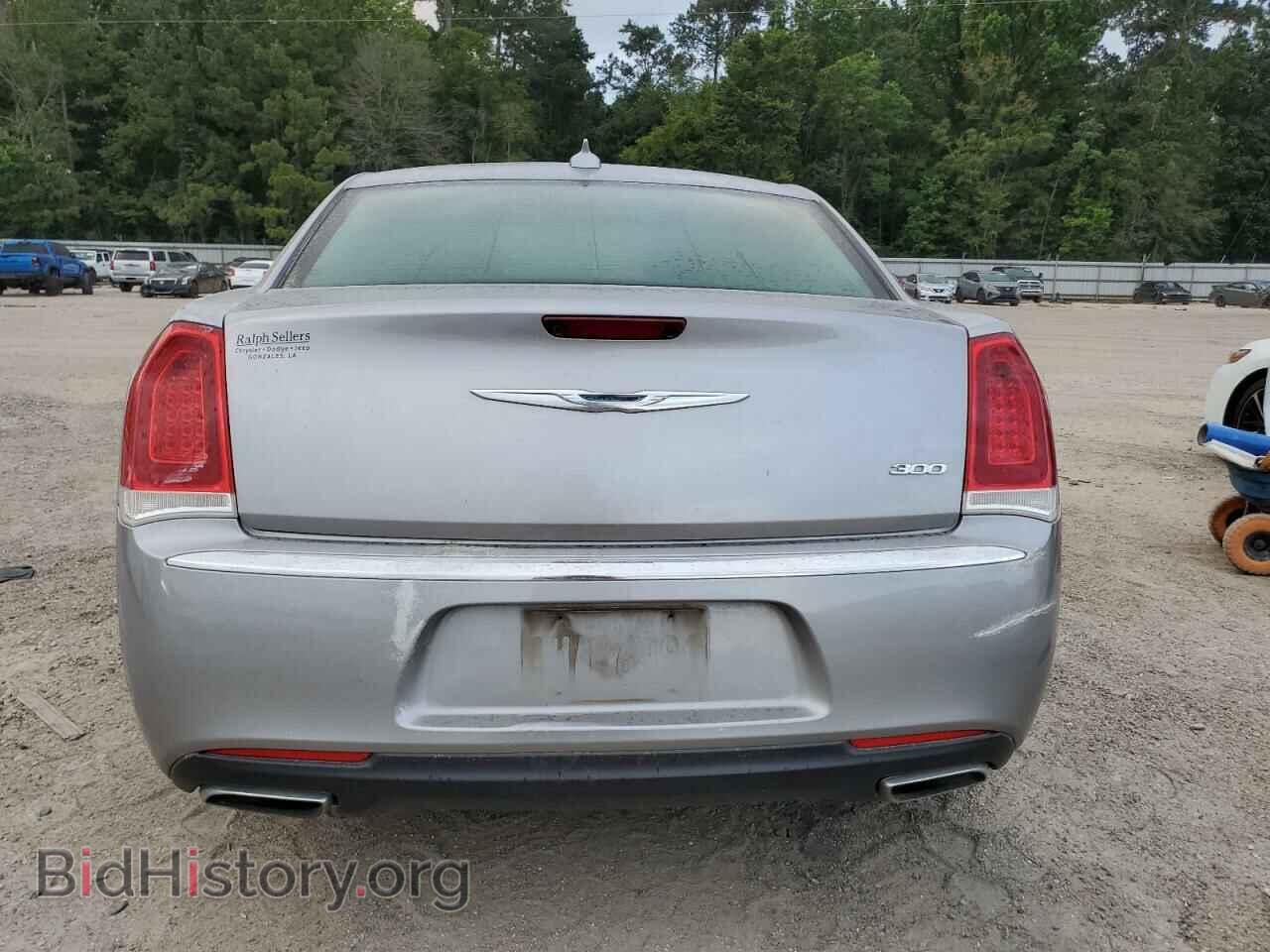 2017 CHRYSLER 300 - VIN: 2C3CCAAG6HH506045 - Фото 6
