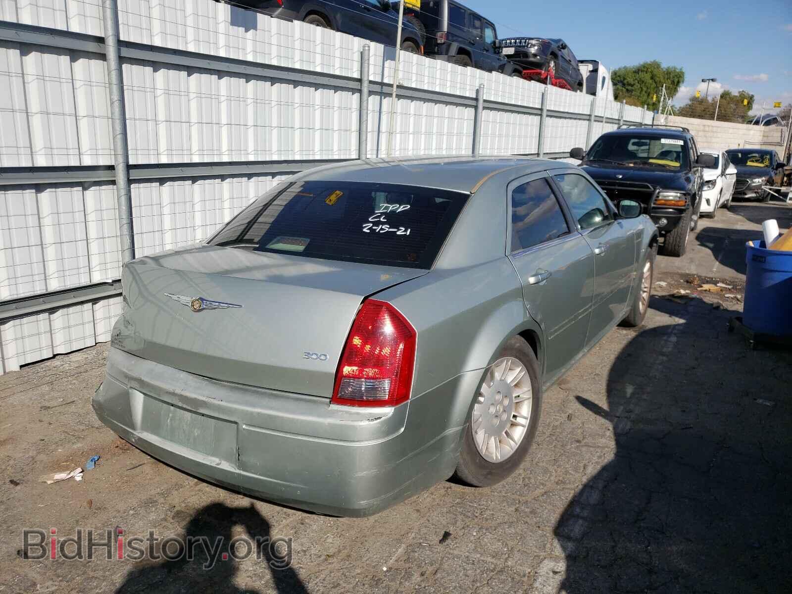 2006 CHRYSLER 300 - VIN: 2C3KA43R16H484275 - Фото 4