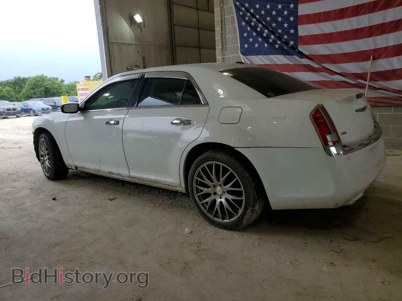 2011 CHRYSLER 300 - VIN: 2C3CK6CT8BH573862 - Фото 2