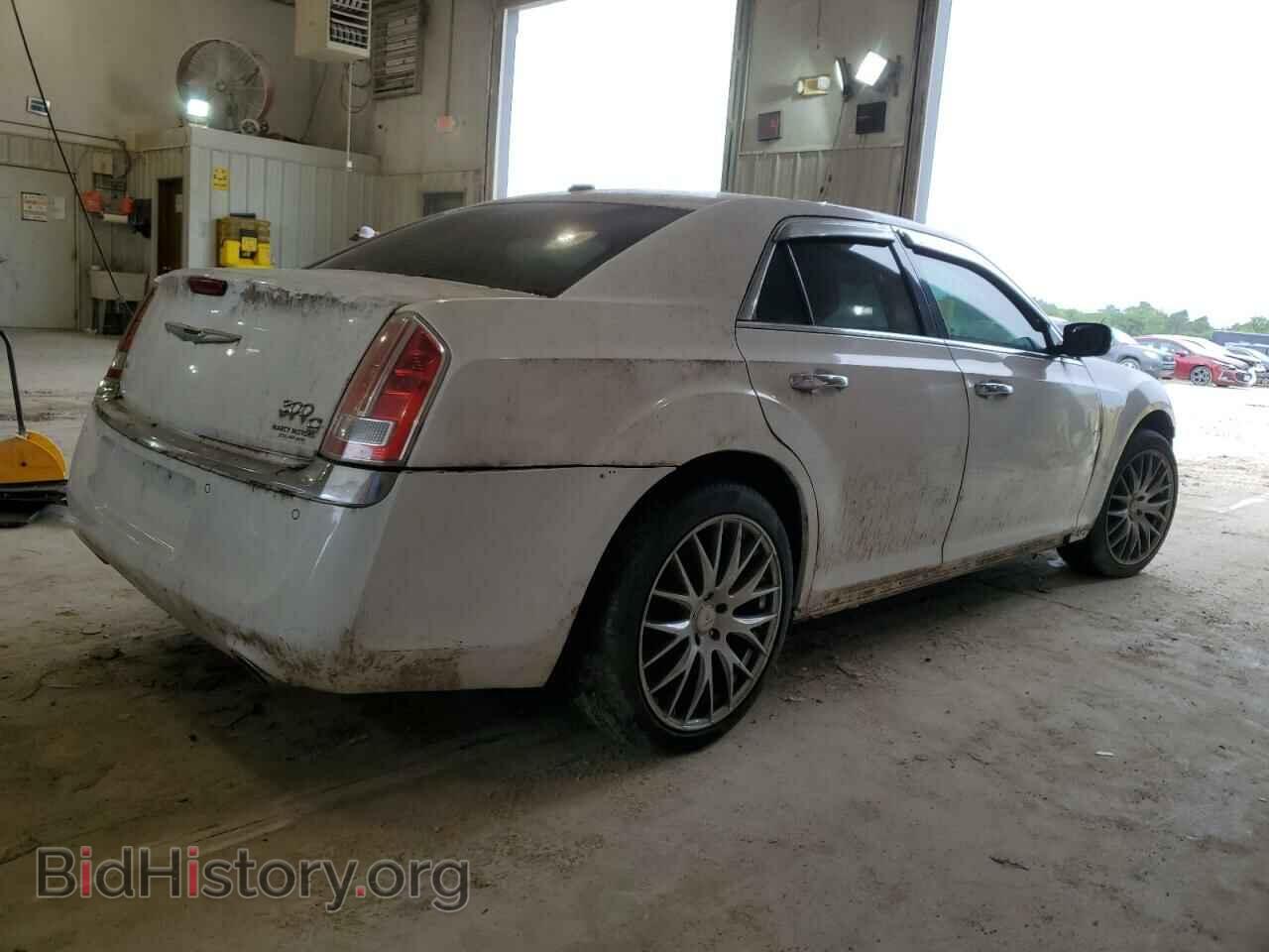 2011 CHRYSLER 300 - VIN: 2C3CK6CT8BH573862 - Фото 3