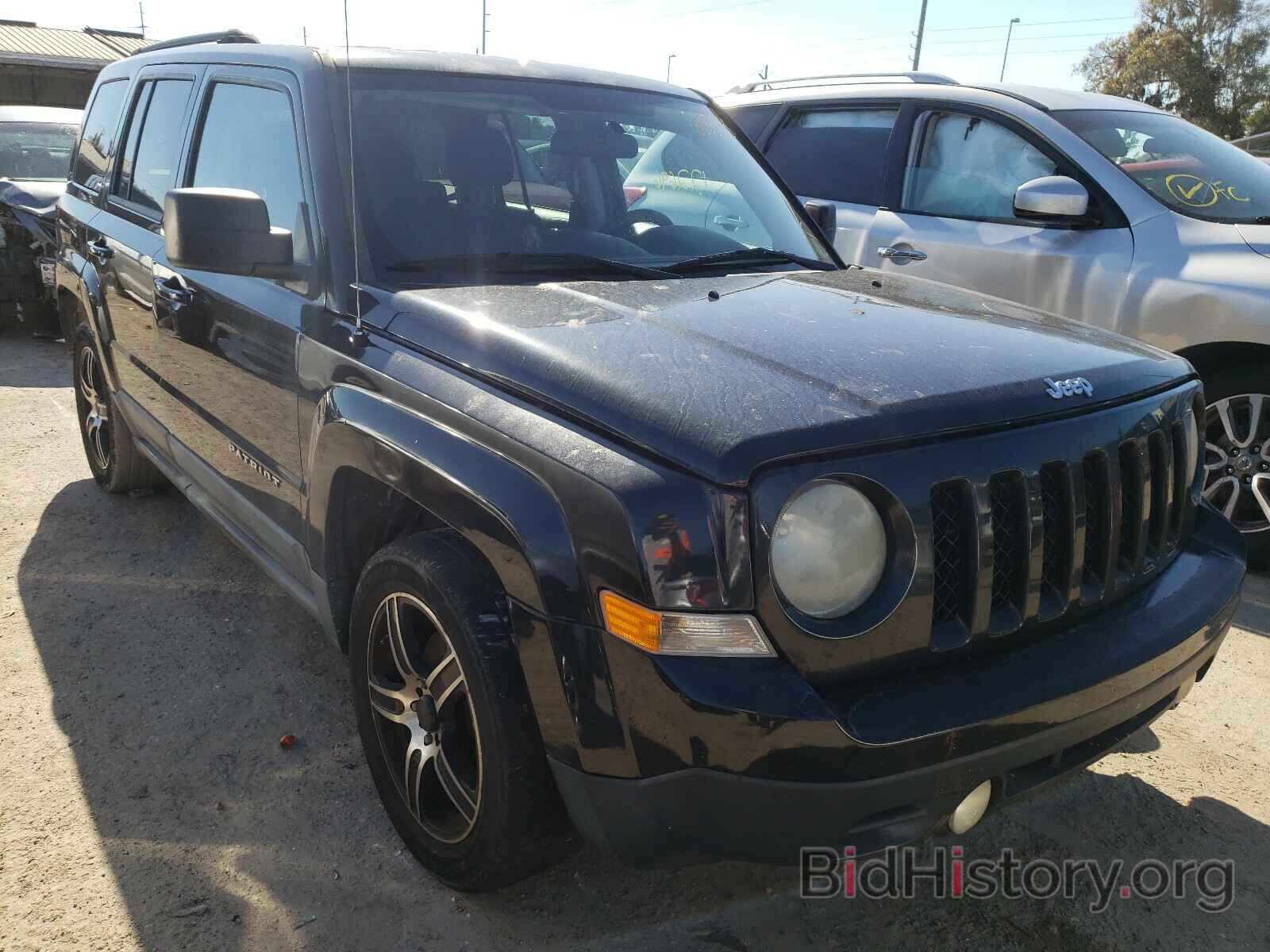 Photo 1J4NT1GB0BD198062 - JEEP PATRIOT 2011