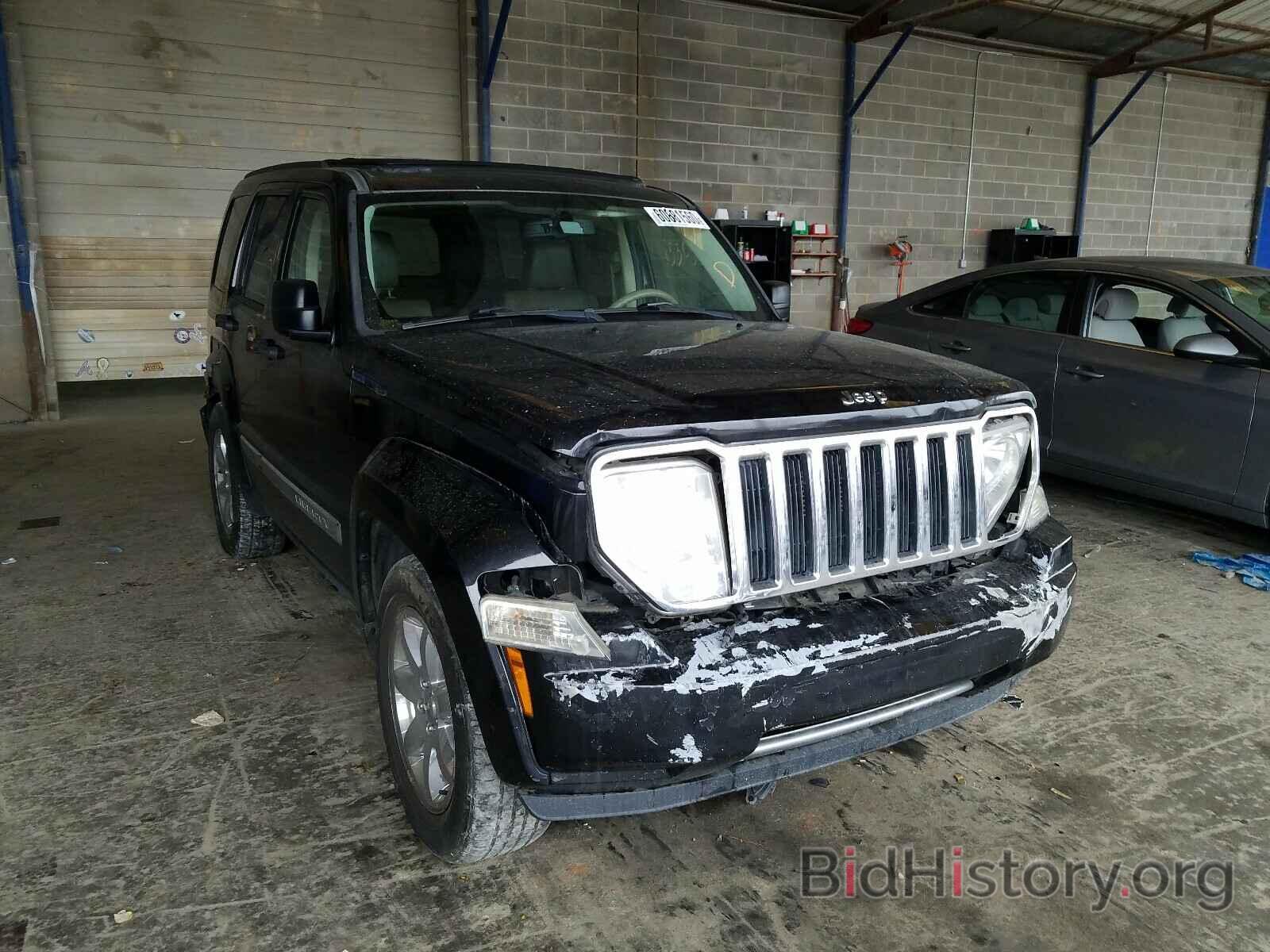 Photo 1J8GP58K18W206894 - JEEP LIBERTY 2008