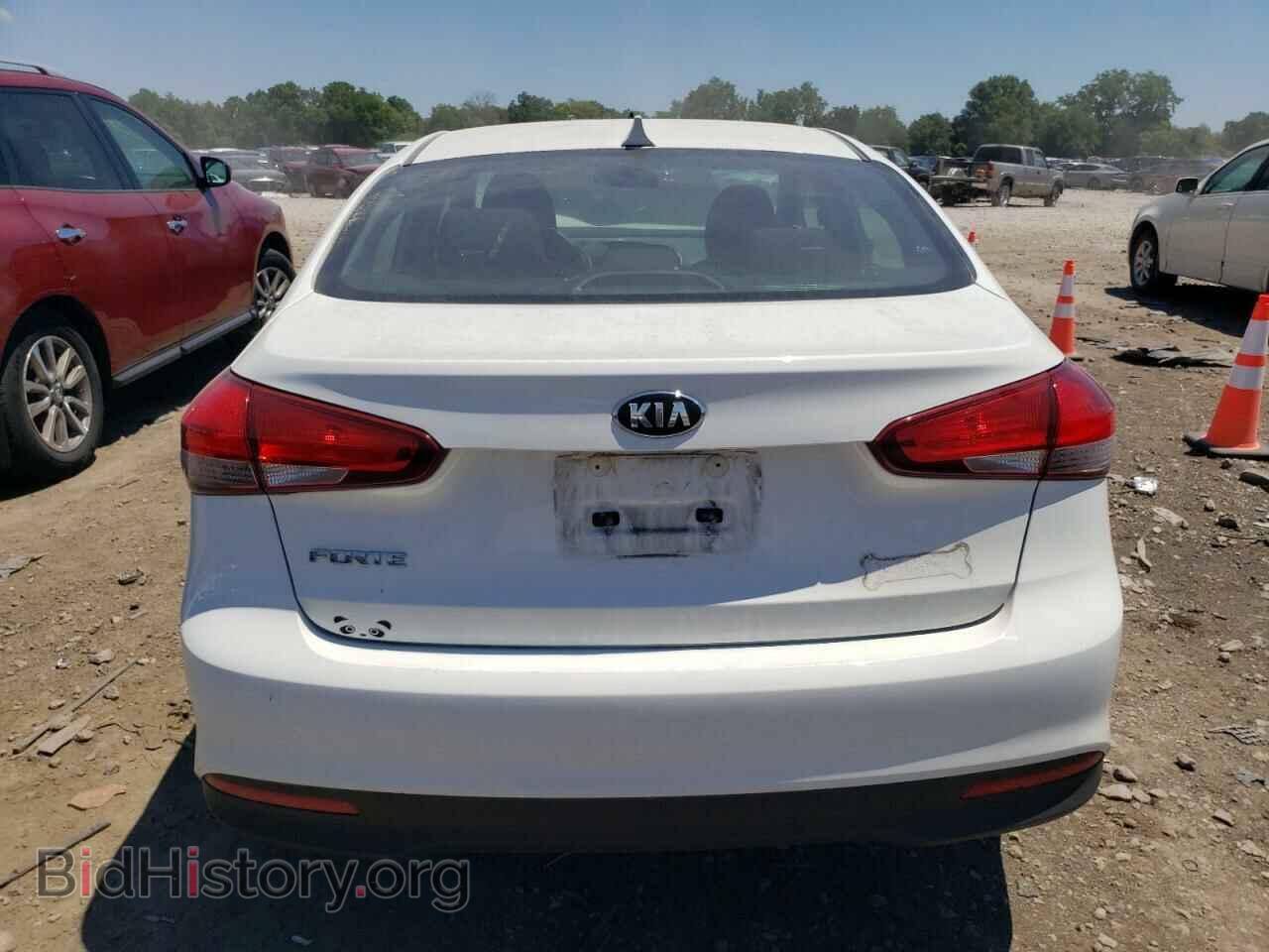 2017 KIA FORTE - VIN: 3KPFK4A77HE084991 - Фото 6