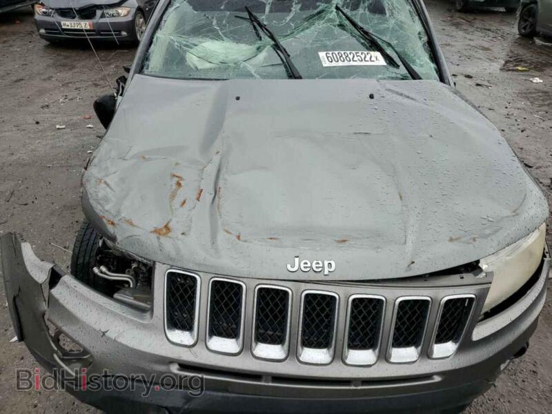 2011 Jeep COMPASS (VIN 1J4NT1FA4BD288324) — photo 7 of 10