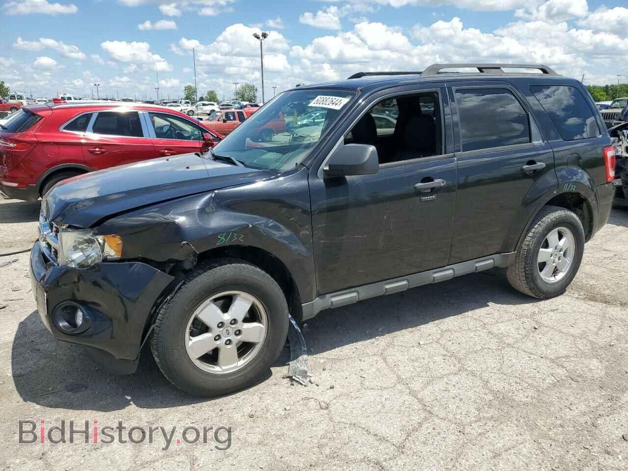 Фотография 1FMCU0D77BKA20824 - FORD ESCAPE 2011