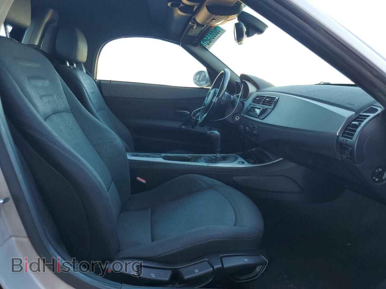 2005 BMW Z4 - VIN: 4USBT33585LR70462 - Photo 10