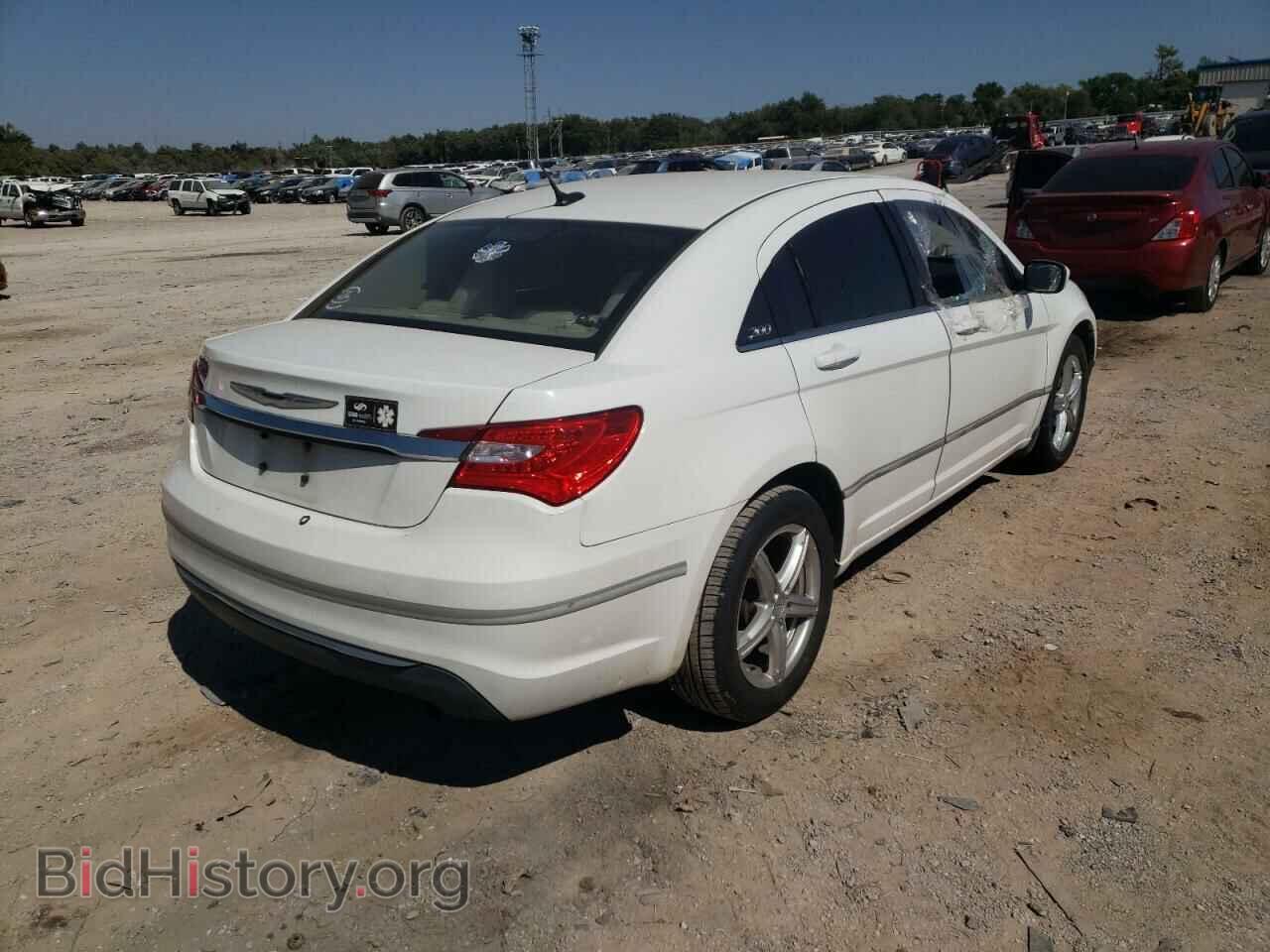2012 CHRYSLER 200 - VIN: 1C3CCBBB3CN146435 - Фото 4