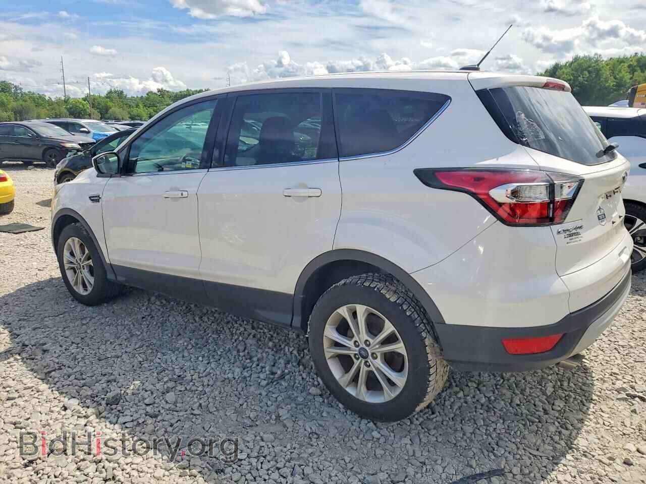 2017 FORD ESCAPE - VIN: 1FMCU9GDXHUB11587 - Фото 2