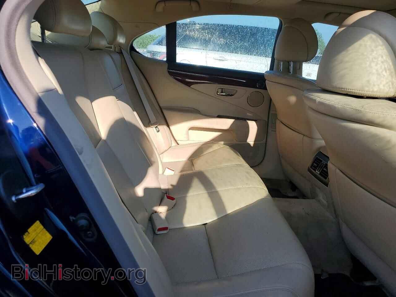 2011 LEXUS LS460 - VIN: JTHCL5EF6B5011930 - Photo 10