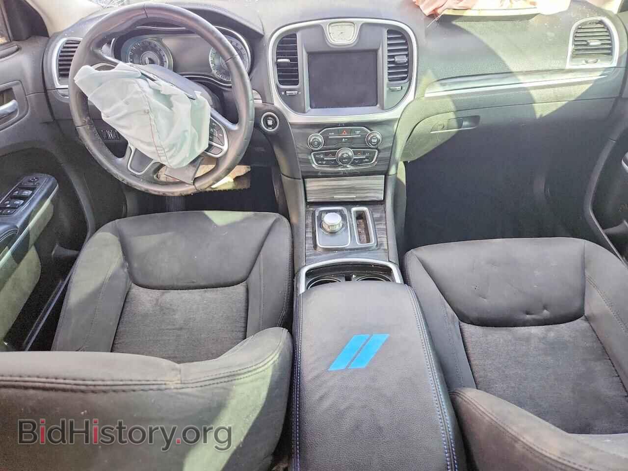 2021 CHRYSLER 300 - VIN: 2C3CCAAG4MH509018 - Фото 8